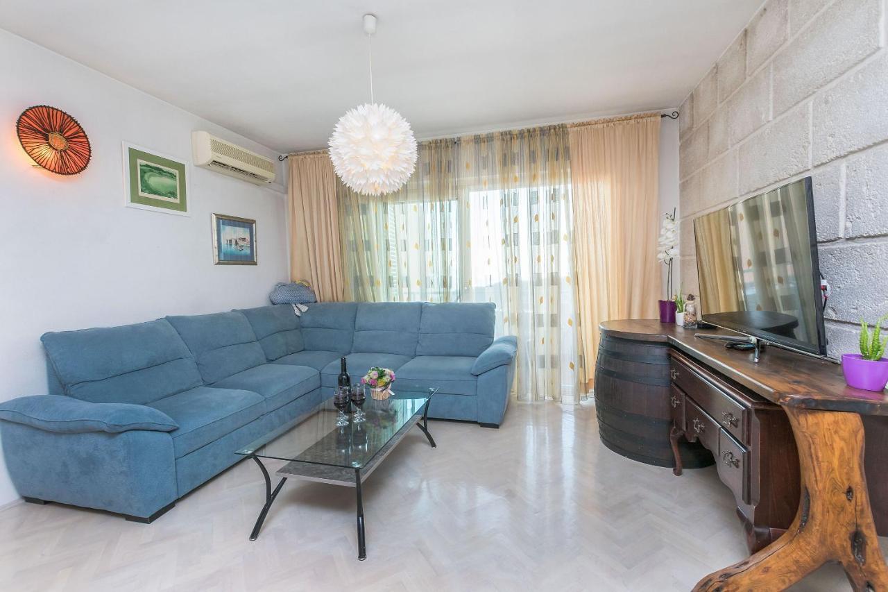 מאקרסקה Apartments Miljenko מראה חיצוני תמונה