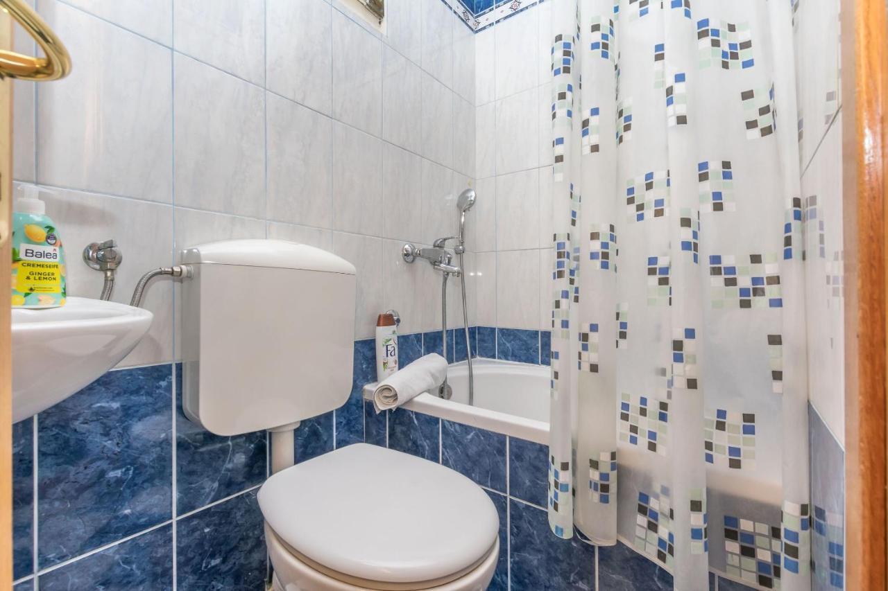 מאקרסקה Apartments Miljenko מראה חיצוני תמונה
